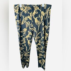 Chico's Black and Gold Stylish Pants